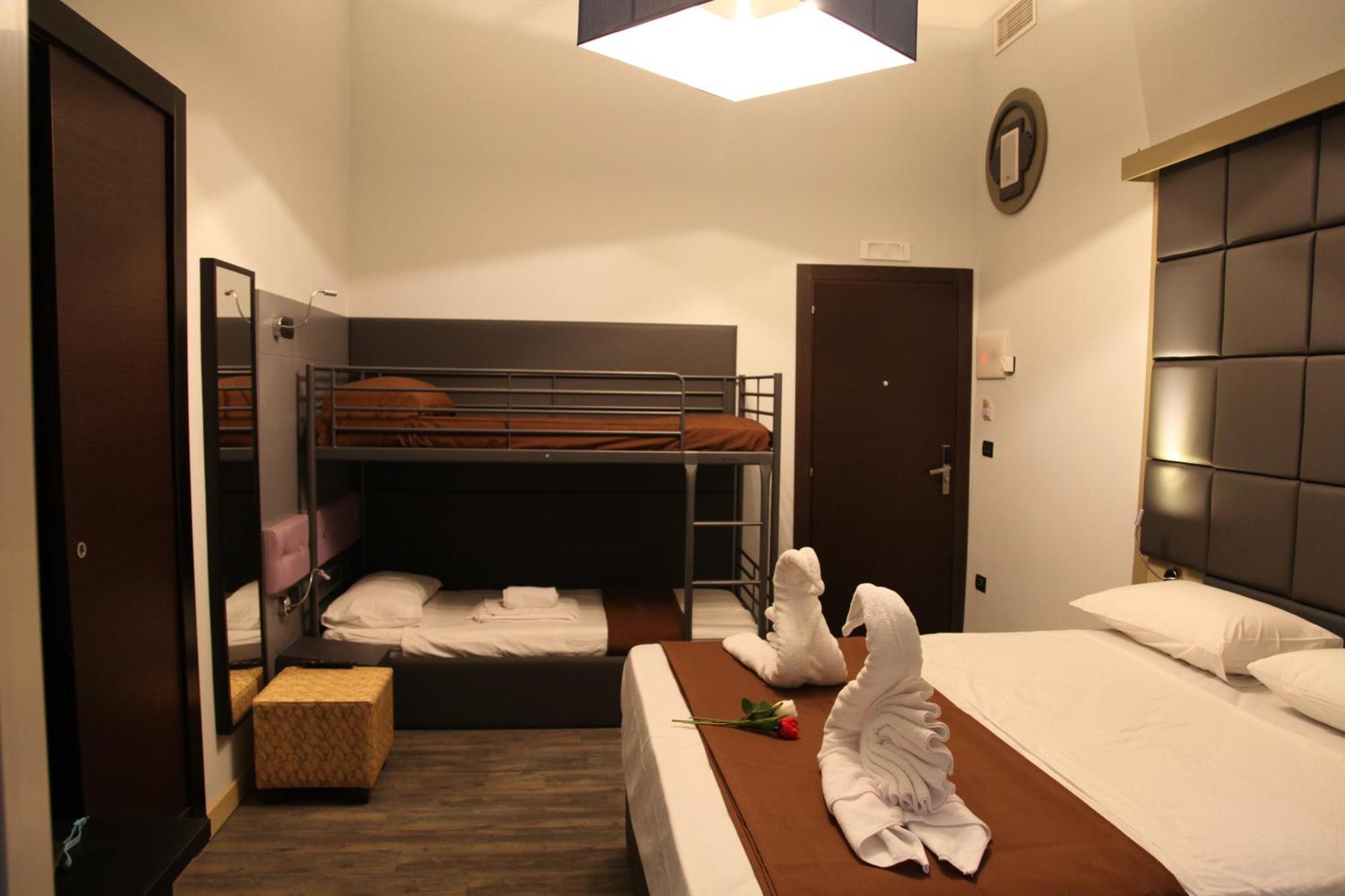 Dolce Vita Rooms Nápoles Exterior foto